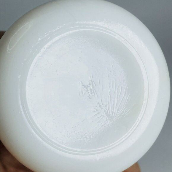 Hazel Atlas Egg Nog Jingle Bells Milk Glass Cups Mugs Set of 2 Tom & Jerry VTG - Picture 6 of 7